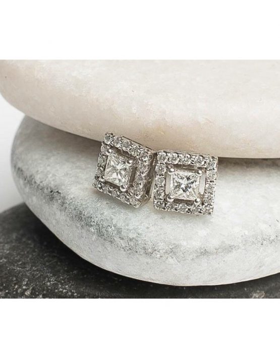 Blue Diamond Earrings, White Gold and Blue Diamond Earrings, White Gold Earrings, White Gold and Diamond Earrings, White Gold Diamond Earrings, Diamond Earrings, Blue Diamond White Gold Earrings, Stud Earrings, Bespoke Earrings, Custom Made Earrings, Guy’s Signature Collection, Signature Collection, Bespoke Jewellery, White Gold Jewellery, Diamond Jewellery, Bespoke Diamond Jewellery, Bespoke White Gold Jewellery